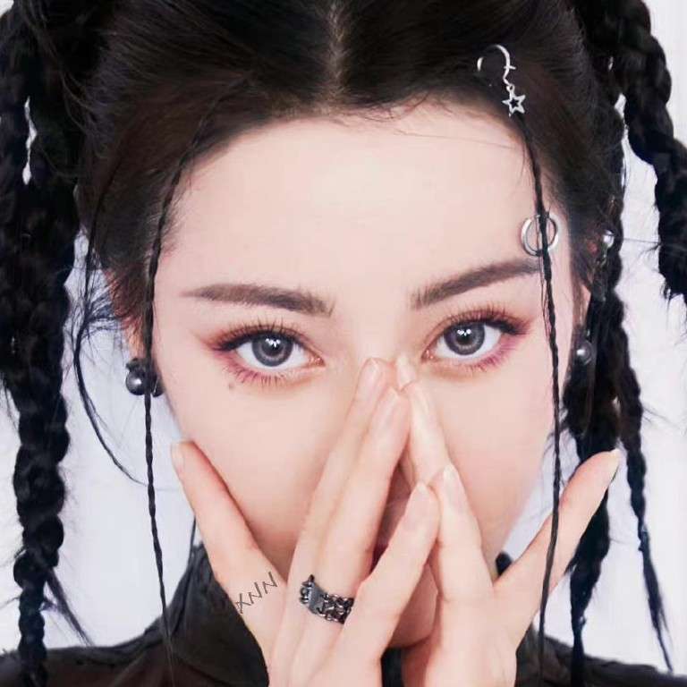 迪丽热巴