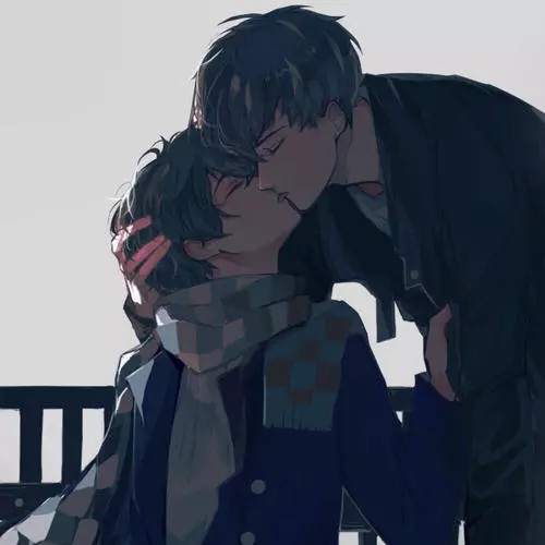 《某某》