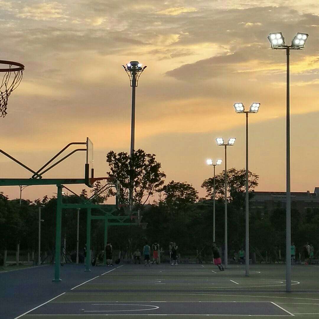 校园