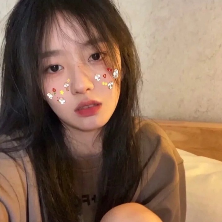 何苑稚.的专辑