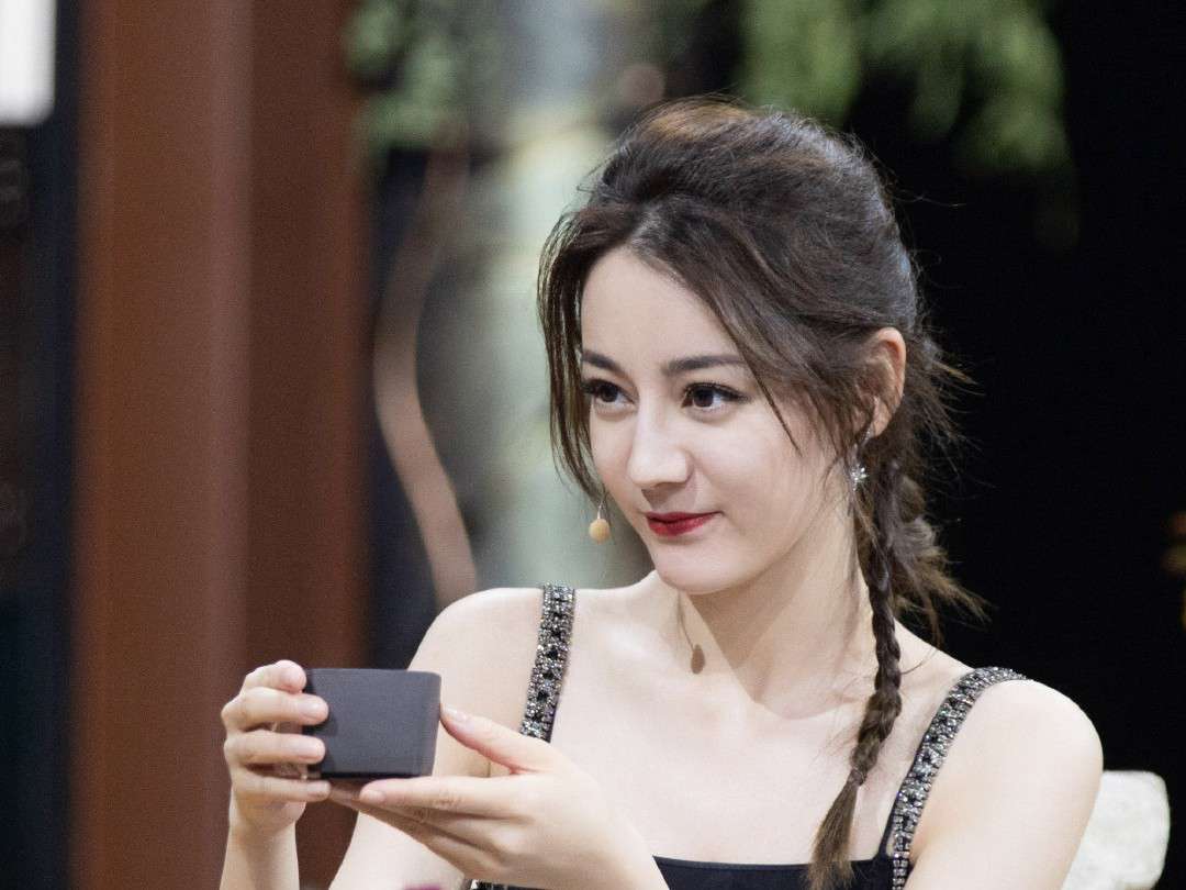迪丽热巴