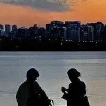 深山夕照深秋雨