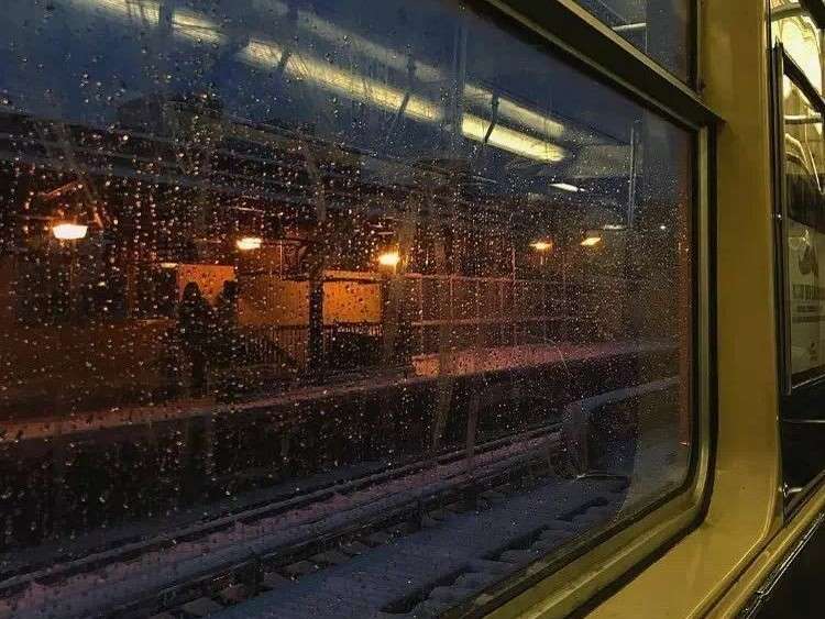 瞬间眼红的文案