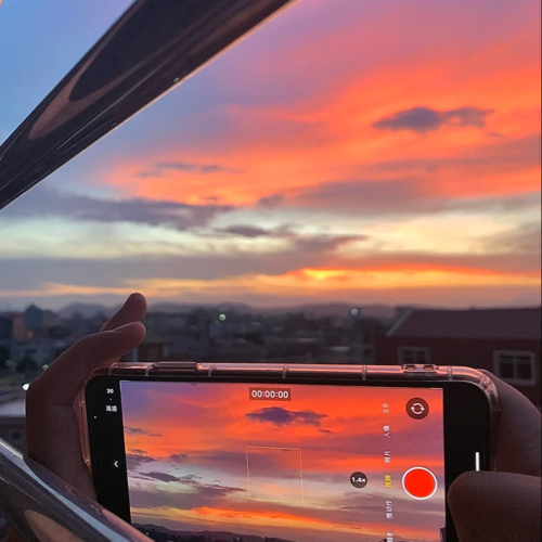 我打碎了夕阳🌇