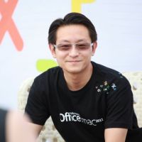 陈信荣的歌词