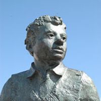 狄兰・托马斯