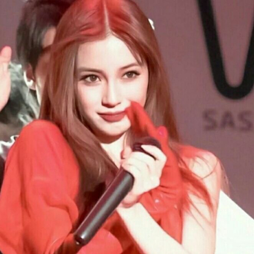 杨颖